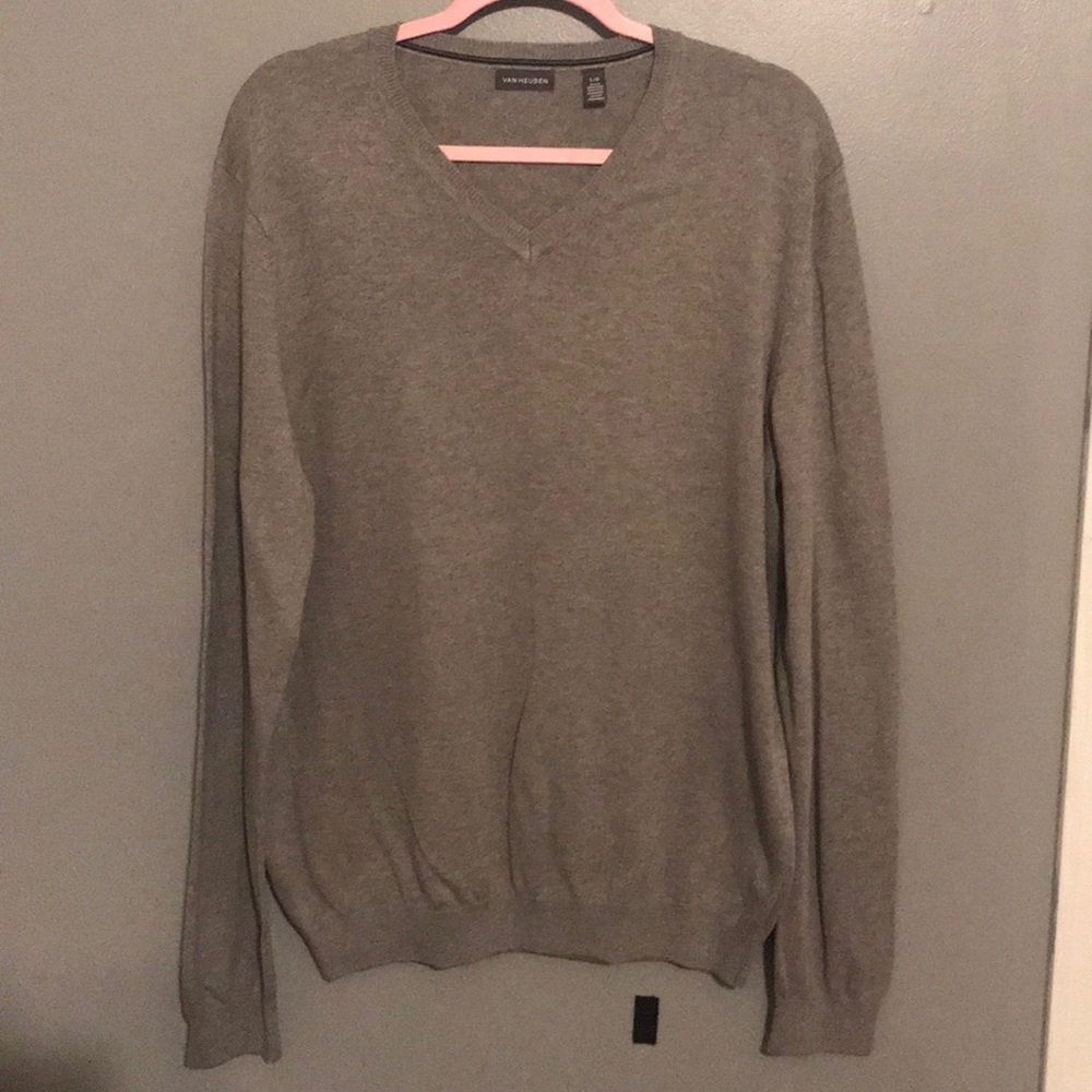 Van Heusen sweater
